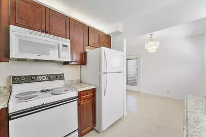 877 Flanders S, Delray Beach, FL 33484 - Photo 15