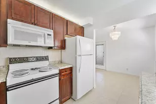 877 Flanders S, Delray Beach, FL 33484 - Photo 15
