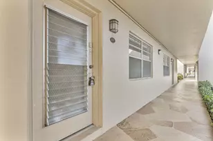 877 Flanders S, Delray Beach, FL 33484 - Photo 3