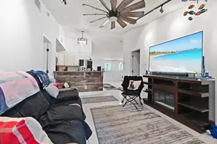 7910 Burlwood Ln, Lake Worth, FL 33467 - Photo 9