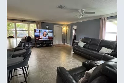 5636 NE 5th Avenue, Oakland Park, FL 33334 - Photo 7