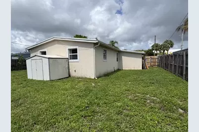 5636 NE 5th Avenue, Oakland Park, FL 33334 - Photo 19