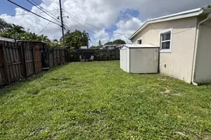 5636 NE 5th Ave, Oakland Park, FL 33334 - Photo 21