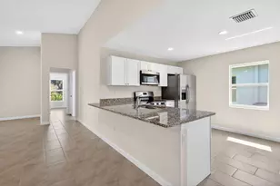134 SW Seminole Crossing Ct SW, Indiantown, FL 34956 - Photo 3
