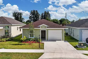 134 SW Seminole Crossing Ct SW, Indiantown, FL 34956 - Photo 1