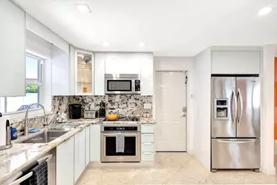 1131 Surf Road, Singer Island, FL 33404 - Photo 23