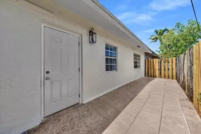 4641 SW 43rd Avenue, Dania Beach, FL 33314 - Photo 29