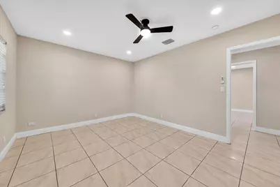 4641 SW 43rd Avenue, Dania Beach, FL 33314 - Photo 19