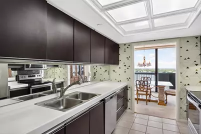 115 Lakeshore Drive #1549, North Palm Beach, FL 33408 - Photo 9