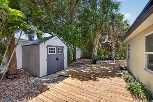 1964 Circle Dr, North Palm Beach, FL 33408 - Photo 47