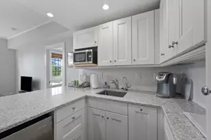 235 Sunrise Ave, Palm Beach, FL 33480 - Photo 11