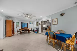 1671 SE 11th St, Stuart, FL 34996 - Photo 13