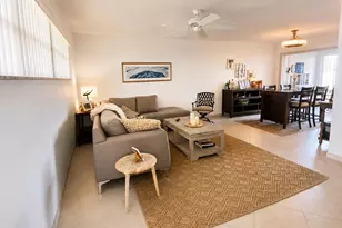 30 Colonial Club Dr, Boynton Beach, FL 33435 - Photo 7