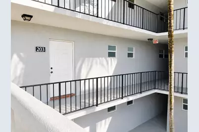 30 Colonial Club Drive #203, Boynton Beach, FL 33435 - Photo 5