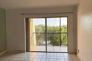 13707 Kendale Lakes Cir, Miami, FL 33183 - Photo 3