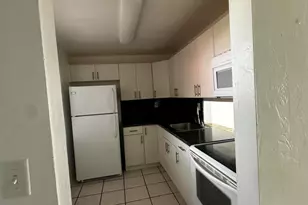 13707 Kendale Lakes Cir, Miami, FL 33183 - Photo 27