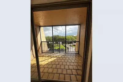 13707 Kendale Lakes Circle #Ph13, Miami, FL 33183 - Photo 19
