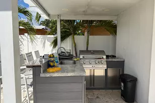 6861 Park St, Hollywood, FL 33024 - Photo 19