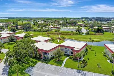 98 Spring Lake Drive, Vero Beach, FL 32962 - Photo 17