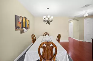 9049 Dupont Pl, Wellington, FL 33414 - Photo 7