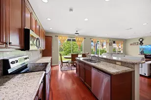 9049 Dupont Pl, Wellington, FL 33414 - Photo 21