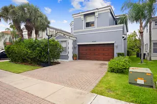 9049 Dupont Pl, Wellington, FL 33414 - Photo 3