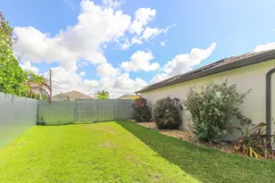 2718 SW Hamilton Ave, Port Saint Lucie, FL 34987 - Photo 13