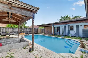 4240 NW 74th Ave, Lauderhill, FL 33319 - Photo 27