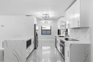 22390 SW 66th Ave, Boca Raton, FL 33428 - Photo 17
