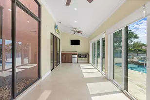 11220 NW 2nd Manor, Coral Springs, FL 33071 - Photo 17