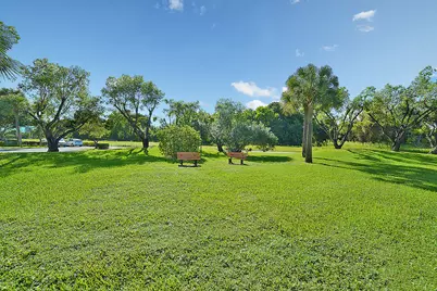 829 Camino Road #112-b, Delray Beach, FL 33445 - Photo 17
