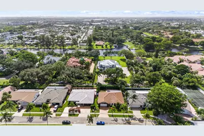 5223 Deerhurst Crescent Circle, Boca Raton, FL 33486 - Photo 7