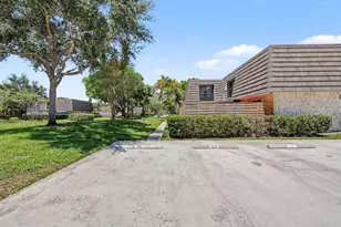 502 5th Terrace, Palm Beach Gardens, FL 33418 - Photo 17