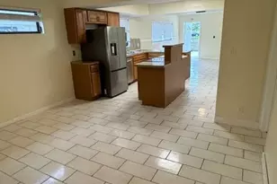 2899 NE 2nd Ave, Boca Raton, FL 33431 - Photo 9