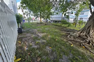 7900 SW 7th Pl, North Lauderdale, FL 33068 - Photo 21
