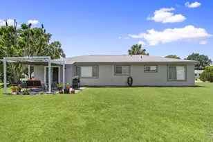 651 SW Old Briar Ave, Port Saint Lucie, FL 34953 - Photo 27