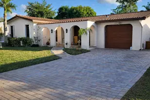 10478 NW 4th St, Plantation, FL 33324 - Photo 1