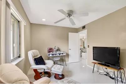 207 Pine Hov Circle #D2, Greenacres, FL 33463 - Photo 21