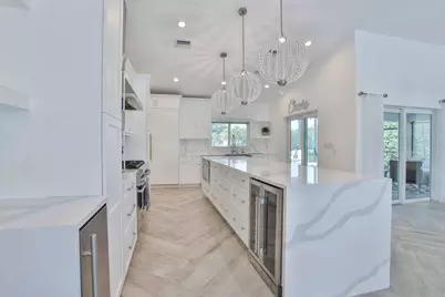 713 Forsyth Street, Boca Raton, FL 33487 - Photo 9