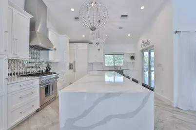 713 Forsyth Street, Boca Raton, FL 33487 - Photo 11