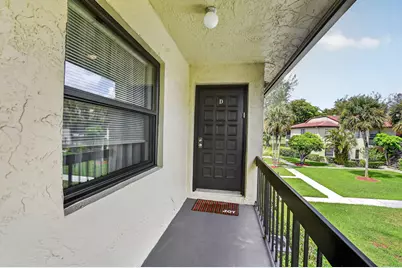 8310 Casa Del Lago #D, Boca Raton, FL 33433 - Photo 3