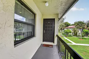 8310 Casa Del Lago, Boca Raton, FL 33433 - Photo 3