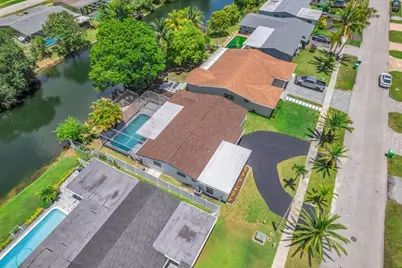 9351 NW 20th Place, Sunrise, FL 33322 - Photo 41