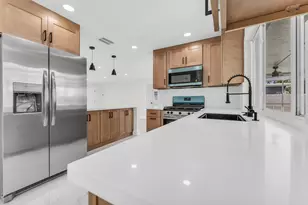 9351 NW 20th Pl, Sunrise, FL 33322 - Photo 13