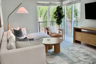 225 NE 1st St, Delray Beach, FL 33444 - Photo 1