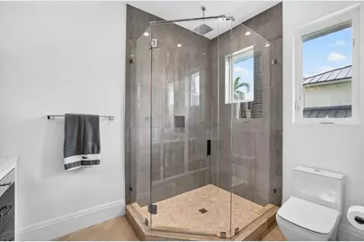 39 Pelican Drive, Fort Lauderdale, FL 33301 - Photo 59