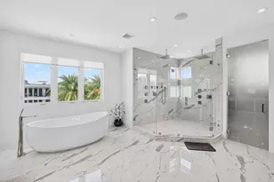 39 Pelican Dr, Fort Lauderdale, FL 33301 - Photo 41