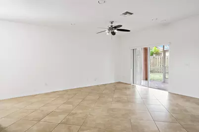 9323 Breakers Row, Fort Pierce, FL 34945 - Photo 5