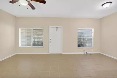 340 Lake Monterey Circle, Boynton Beach, FL 33426 - Photo 13
