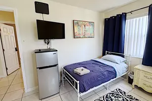 411 SE 4th St, Dania Beach, FL 33004 - Photo 37